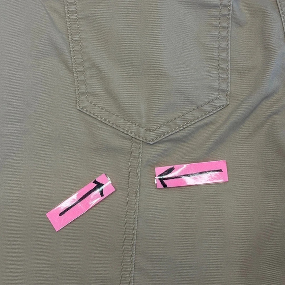 Chico's Womens Size O Small/4  Soft Pink Skinny Pants TINY FLAW - Picture 3 of 11